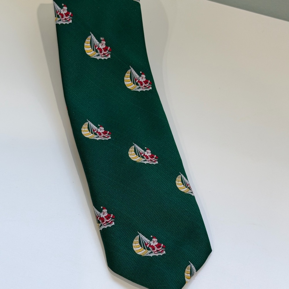 Cape Cod Men’s Neckwear Santa Nautical Sailor Christmas Holiday Green Marine Tie